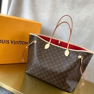 Louis Vuitton Neverfull Red Lining Bag